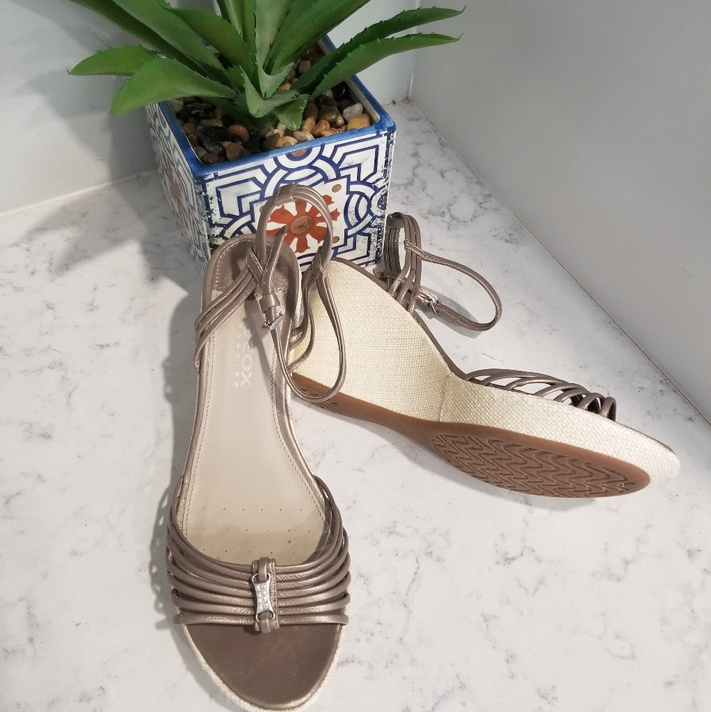 👡GEOX WEDGE  SILVER SANDALS